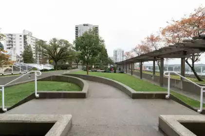 Outdoor Deck Photo of 1006 39 Sixth Street, New Westminster, BC