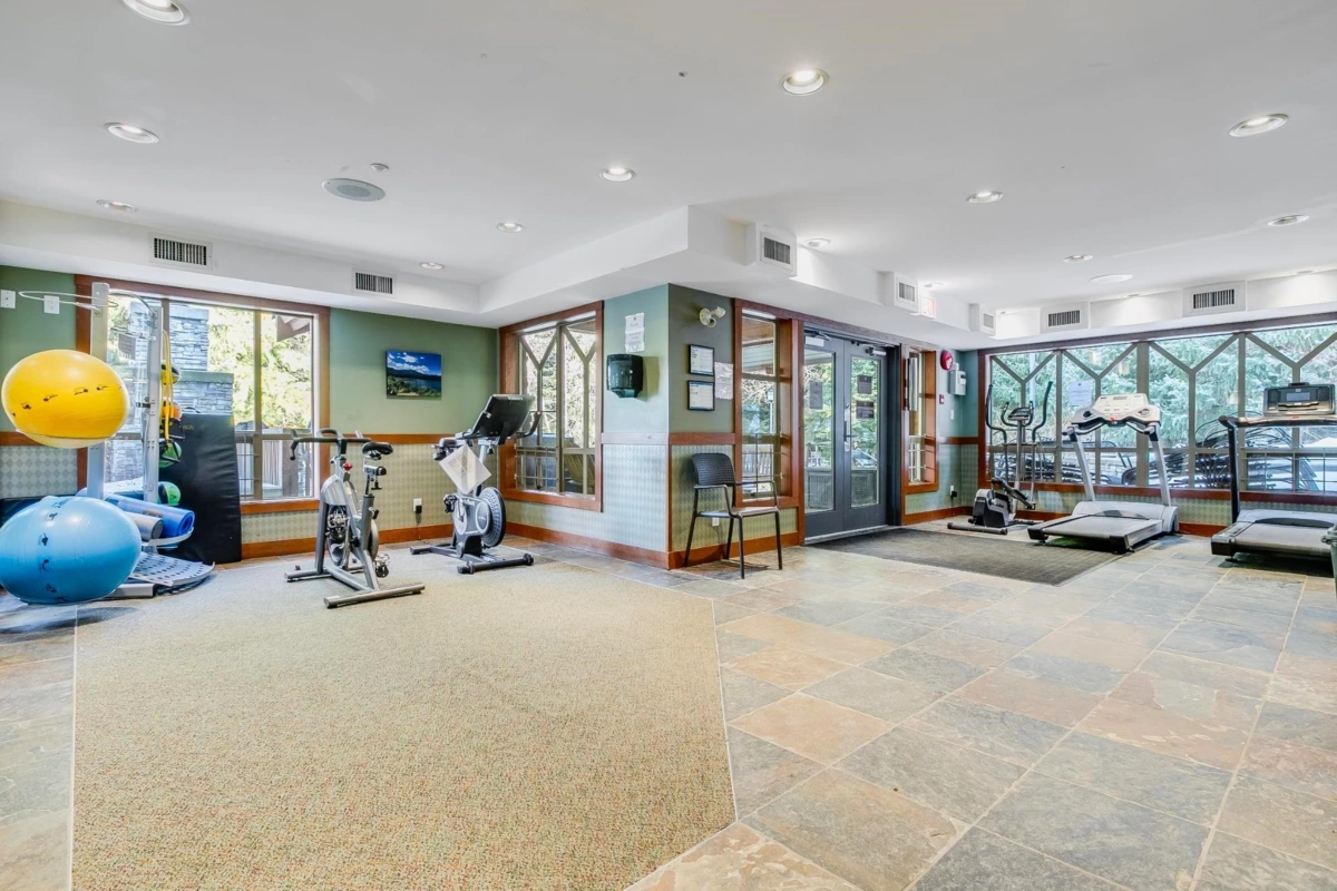 Guest Bathroom Photo of 405 G4 4653 Blackcomb Way, Whistler, BC