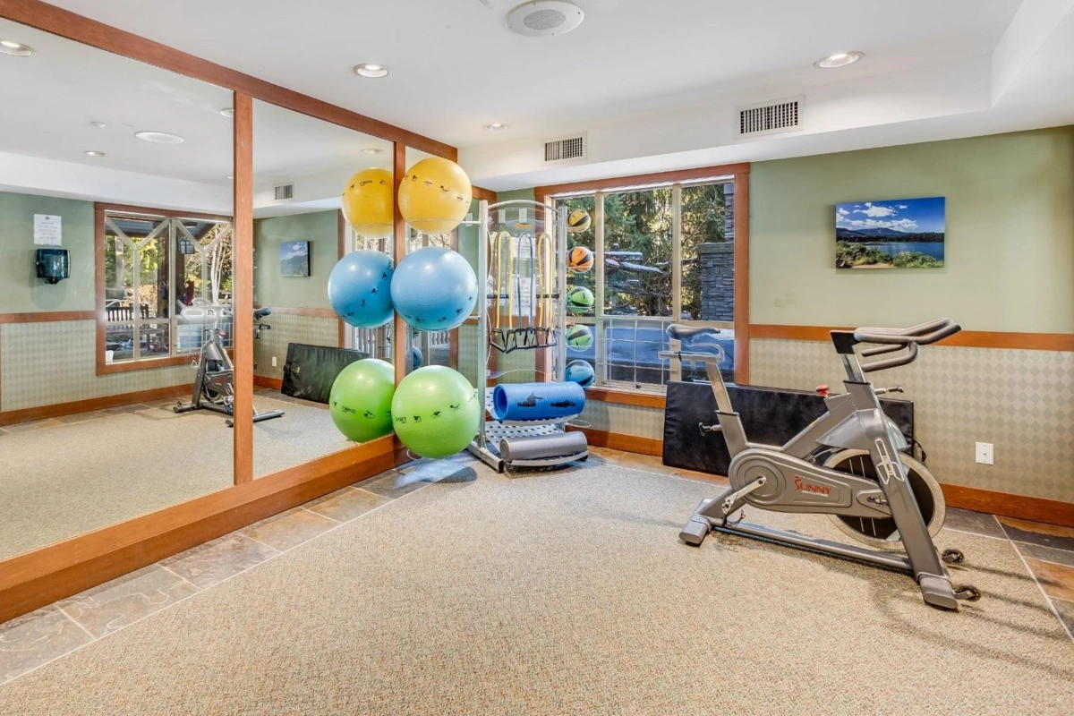 Powder Room Photo of 405 G4 4653 Blackcomb Way, Whistler, BC