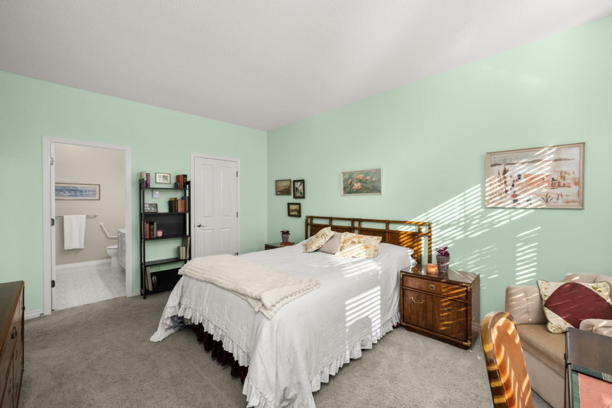 Laundry Room Photo of 72 2533 152 Street, Surrey, BC