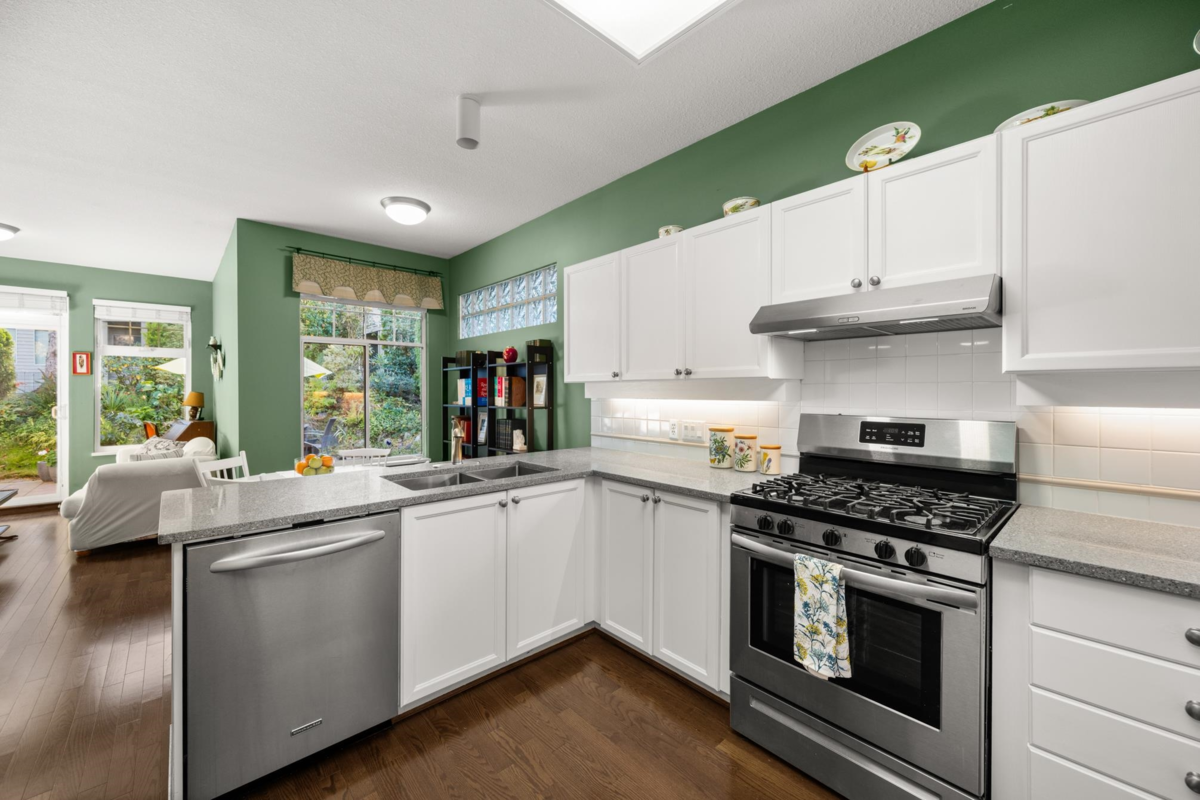 Office / Den Photo of 72 2533 152 Street, Surrey, BC