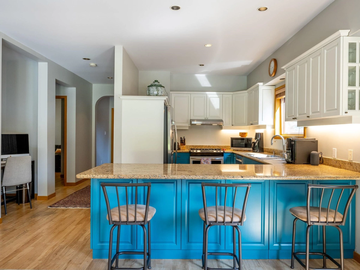 Primary Bathroom Photo of 8107 Muirfield Crescent, Whistler, BC