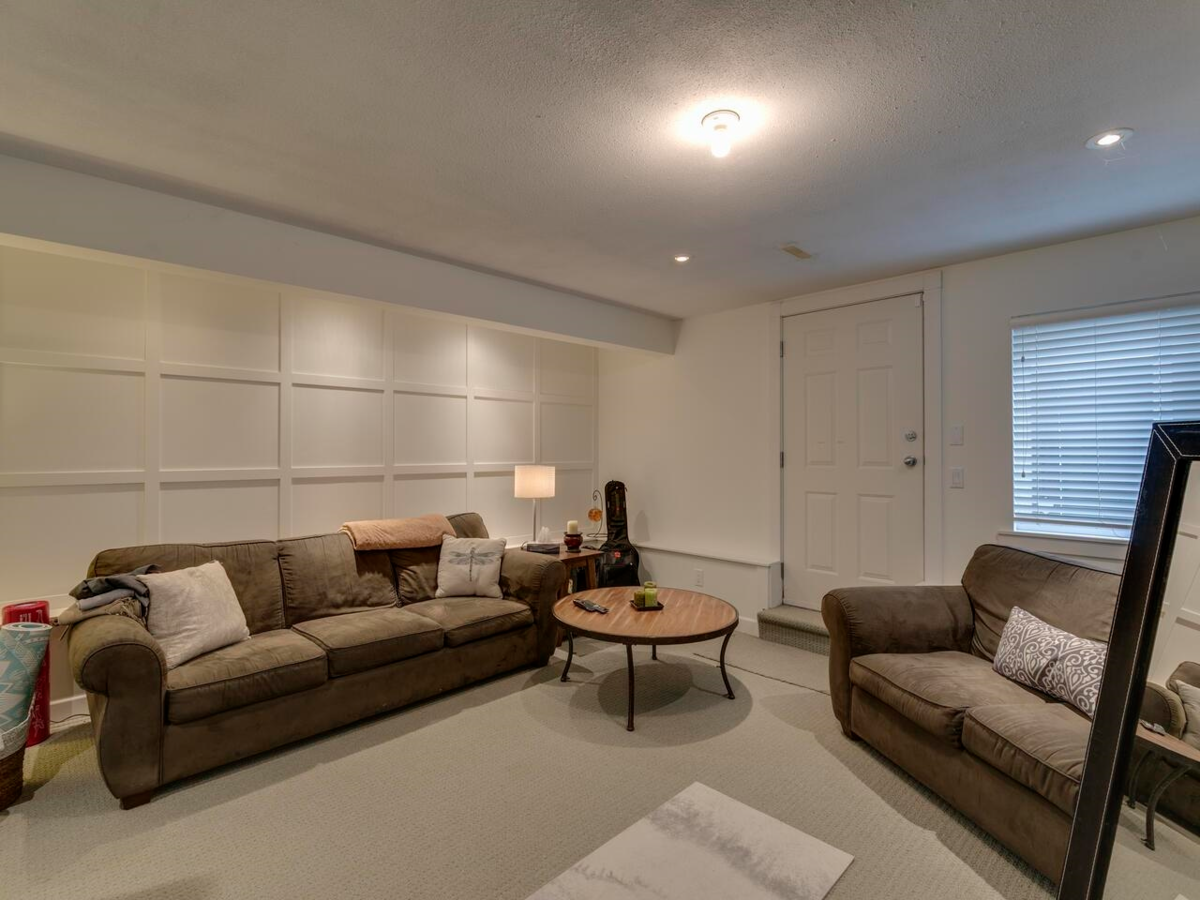 Hot Tub / Spa Photo of 8060 Melburn Drive, Mission, BC