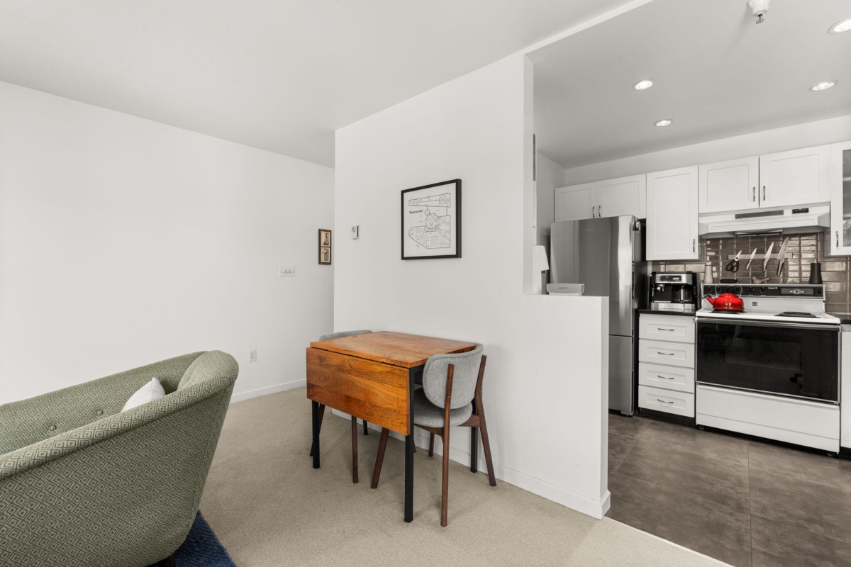 Breakfast Nook Photo of 202 1537 Charles Street, Vancouver, BC