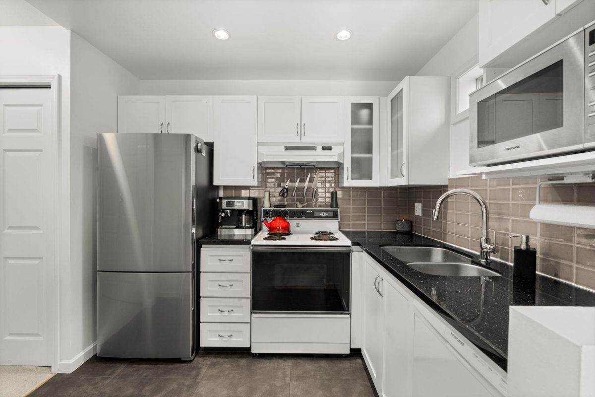 Kitchen Photo of 202 1537 Charles Street, Vancouver, BC