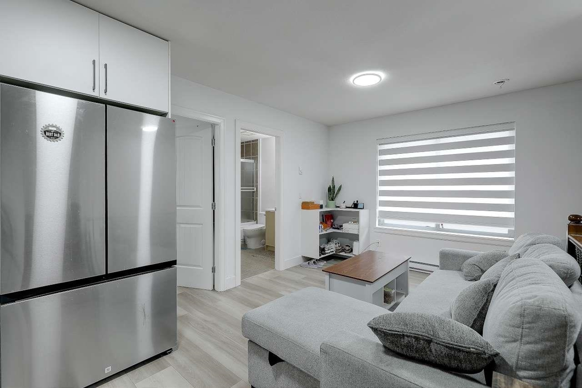 Outdoor Kitchen Photo of 14163 62 Avenue, Surrey, BC