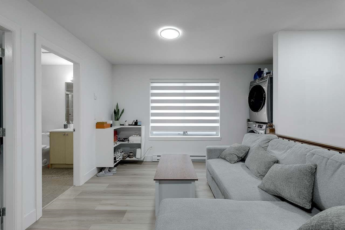 Swimming Pool Photo of 14163 62 Avenue, Surrey, BC