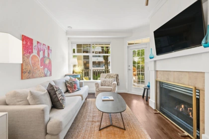 207 1388 Nelson Street, Vancouver, BC, Vancouver — Apartment/Condo for sale