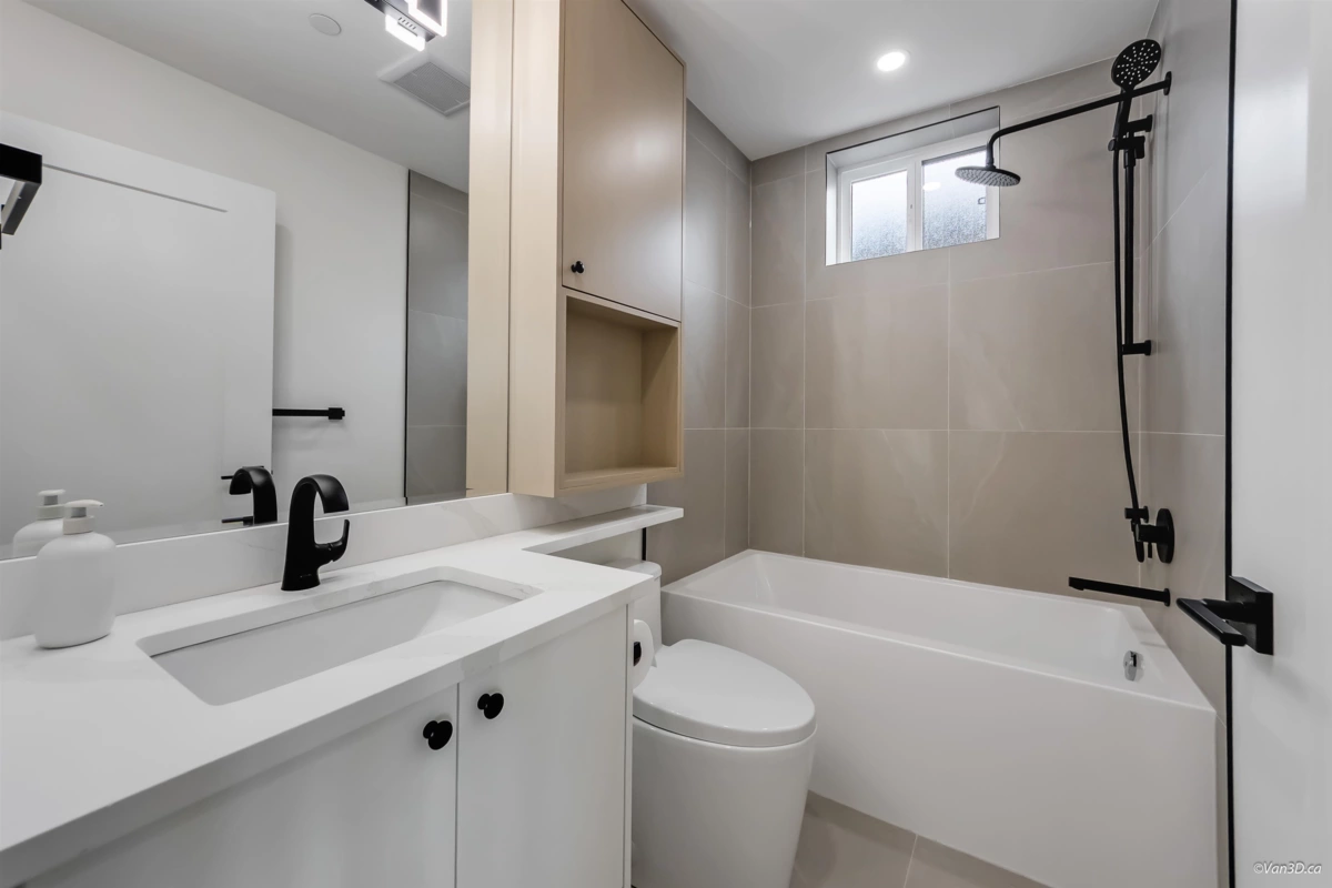 Bedroom 3 Photo of 2 150 E 51 Avenue, Vancouver, BC