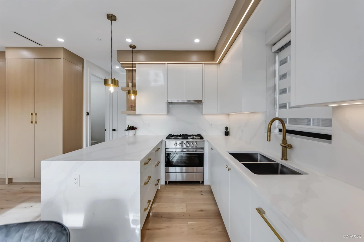 Breakfast Nook Photo of 2 150 E 51 Avenue, Vancouver, BC