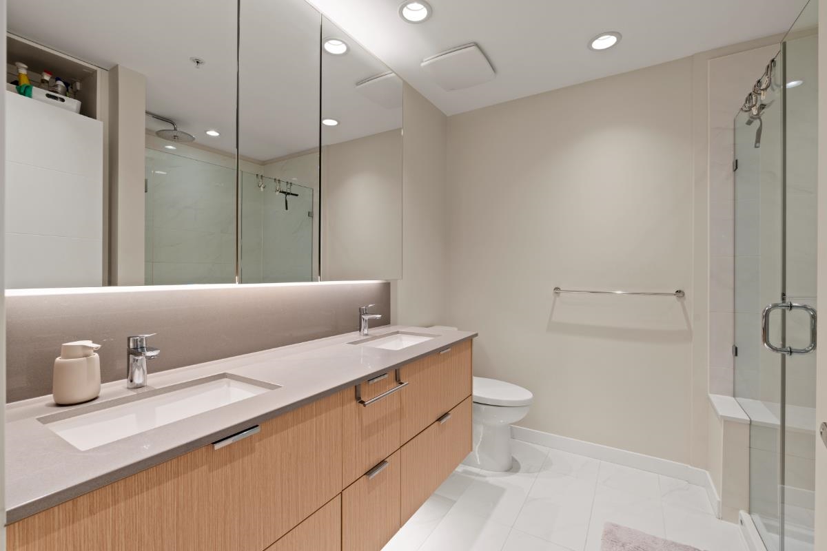 Basement Recreation Room Photo of 225 9213 Odlin Road, Richmond, BC