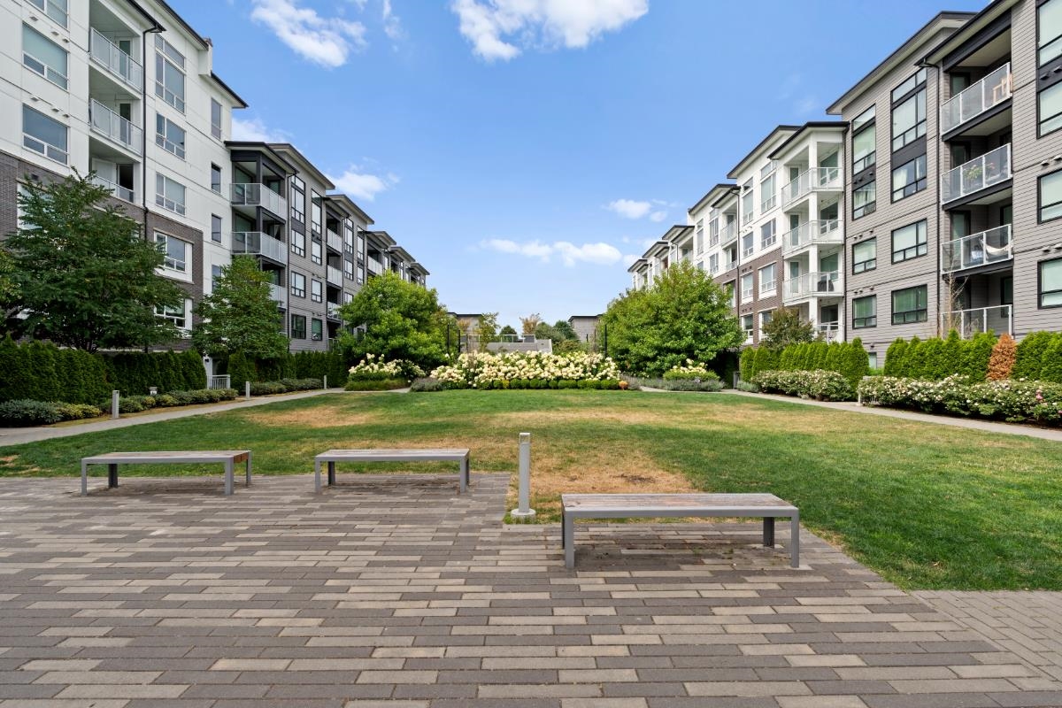 Outdoor Patio Photo of 225 9213 Odlin Road, Richmond, BC