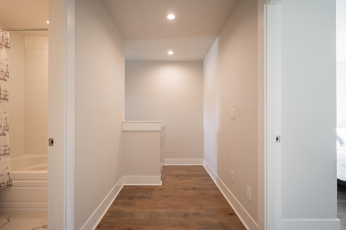 Basement Recreation Room Photo of 4 189 Wood Street, New Westminster, BC