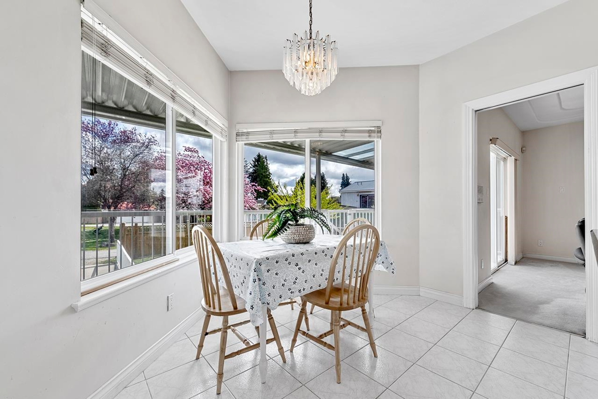 Dining Area Photo of 7362 Waverley Avenue, Burnaby, BC
