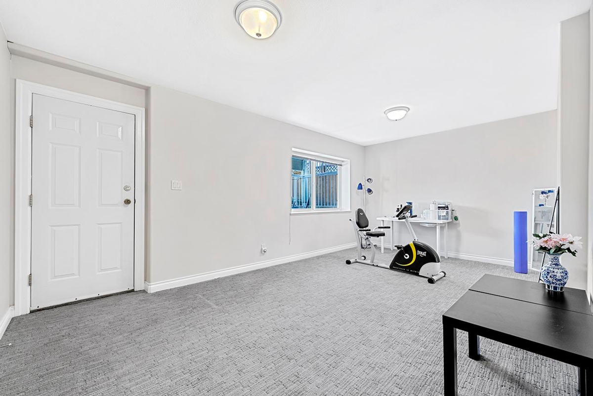 Office / Den Photo of 7362 Waverley Avenue, Burnaby, BC