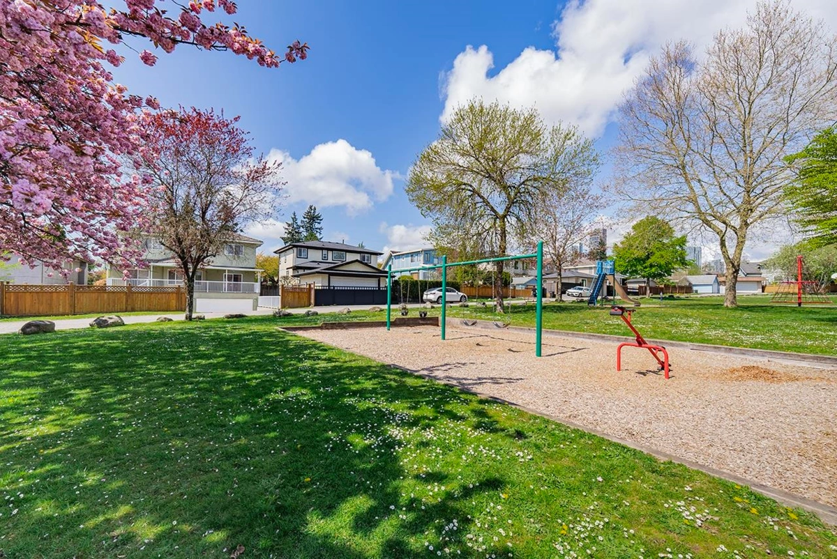 Staircase Photo of 7362 Waverley Avenue, Burnaby, BC
