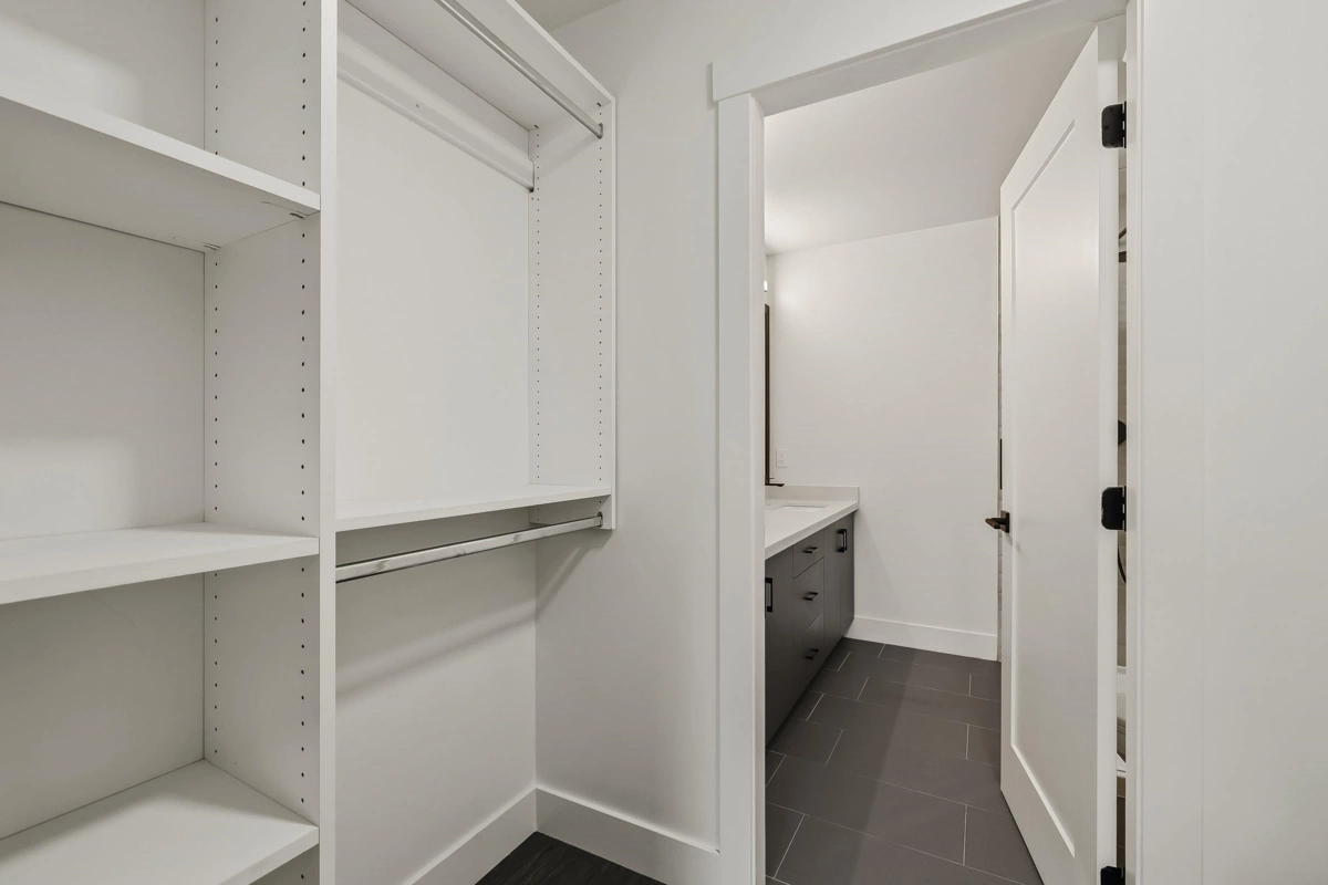 Entry Foyer Photo of 17 22334 48 Avenue, Langley, BC