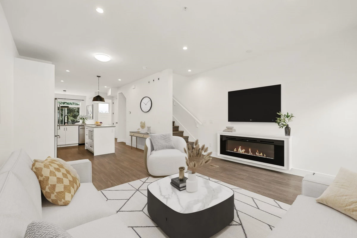 Primary Bathroom Photo of 17 22334 48 Avenue, Langley, BC