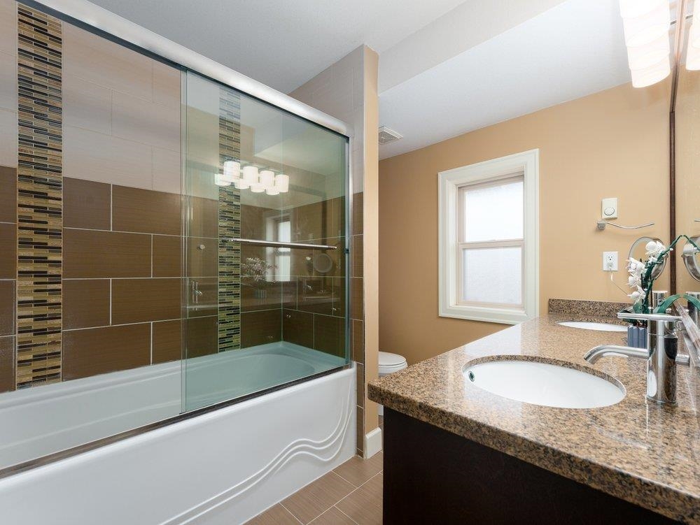 Basement Recreation Room Photo of 15 7867 120 Street, Delta, BC