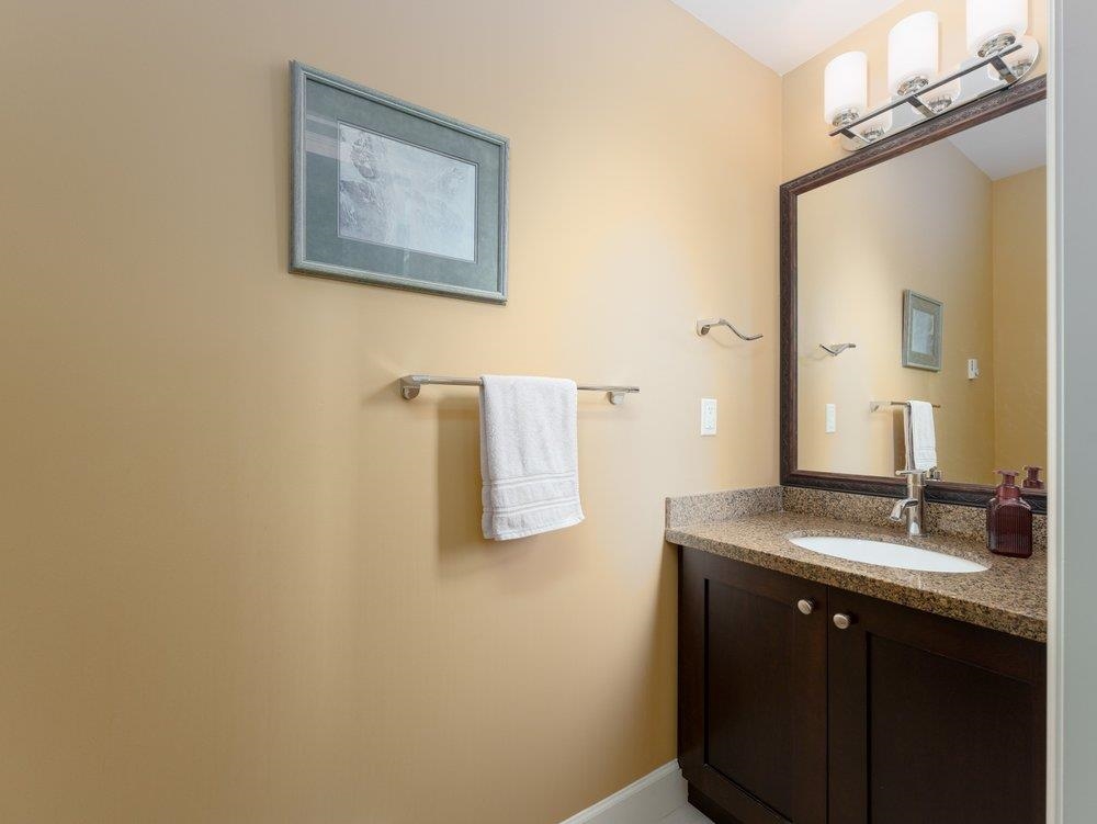 Guest Bathroom Photo of 15 7867 120 Street, Delta, BC