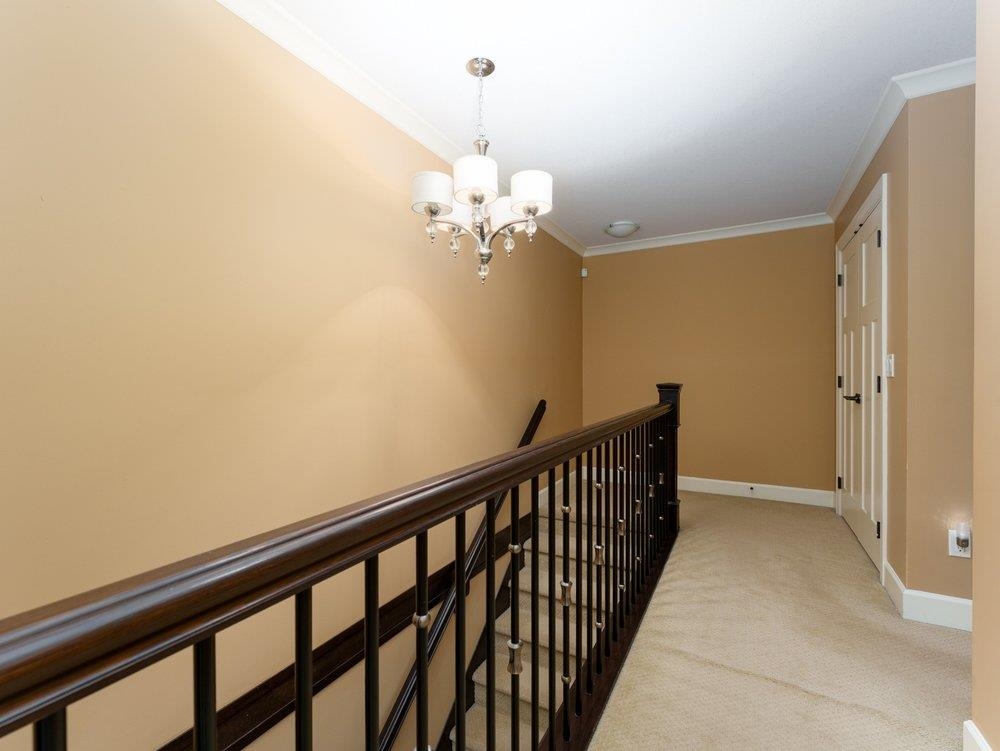 Powder Room Photo of 15 7867 120 Street, Delta, BC