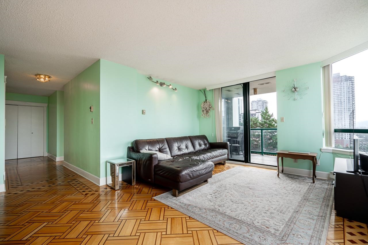 Bedroom 2 Photo of 303 121 Tenth Street, New Westminster, BC