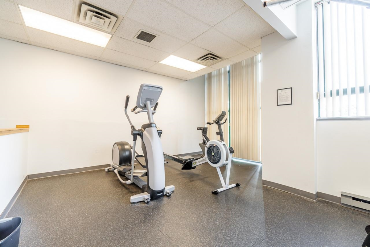 Outdoor Deck Photo of 303 121 Tenth Street, New Westminster, BC