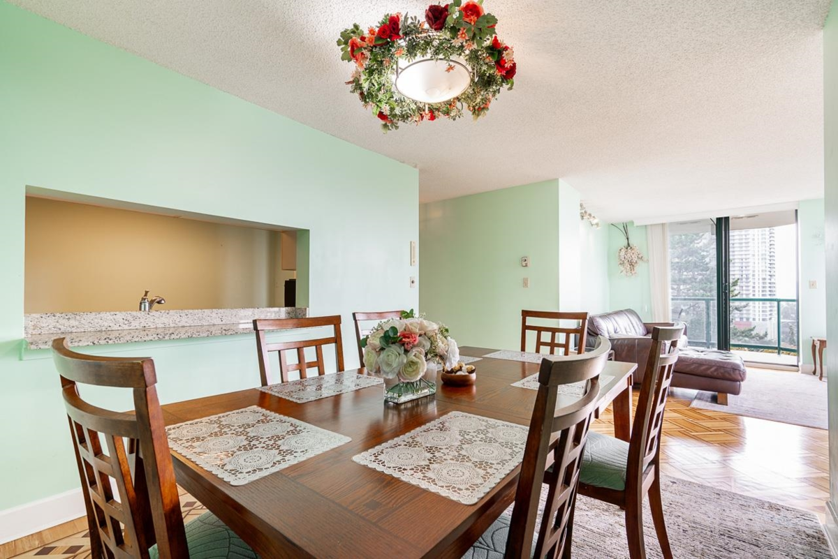 Pantry Photo of 303 121 Tenth Street, New Westminster, BC