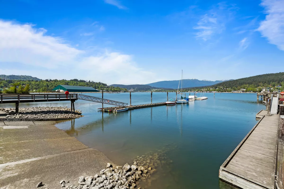 Front Yard Photo of 112 101 Morrissey Road, Port Moody, BC