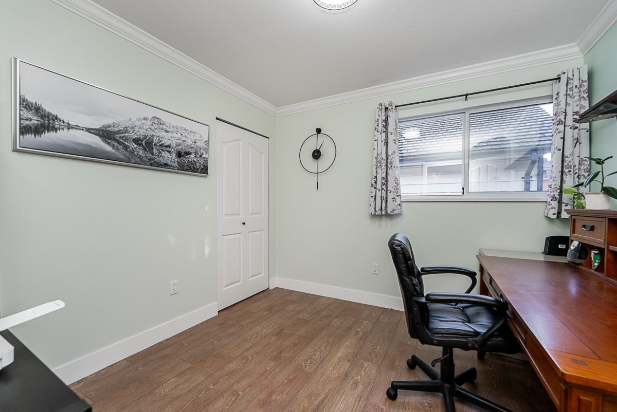 Basement Recreation Room Photo of 16545 10 Avenue, Surrey, BC