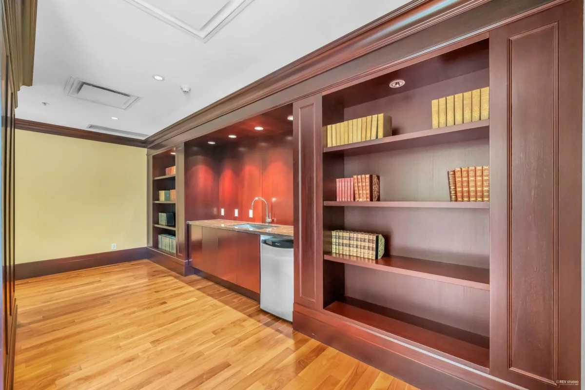 Backyard Photo of 202 533 Waters Edge Crescent, West Vancouver, BC