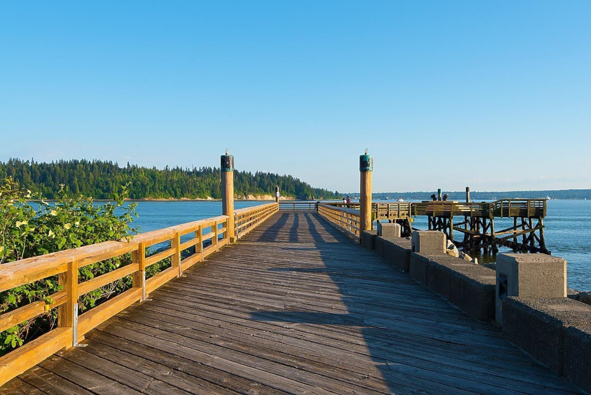 Community Amenities Photo (Clubhouse) of 202 533 Waters Edge Crescent, West Vancouver, BC