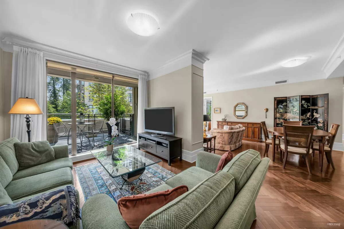 Powder Room Photo of 202 533 Waters Edge Crescent, West Vancouver, BC