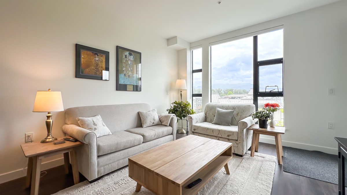 Laundry Room Photo of 501 2446 Shaughnessy Street, Port Coquitlam, BC