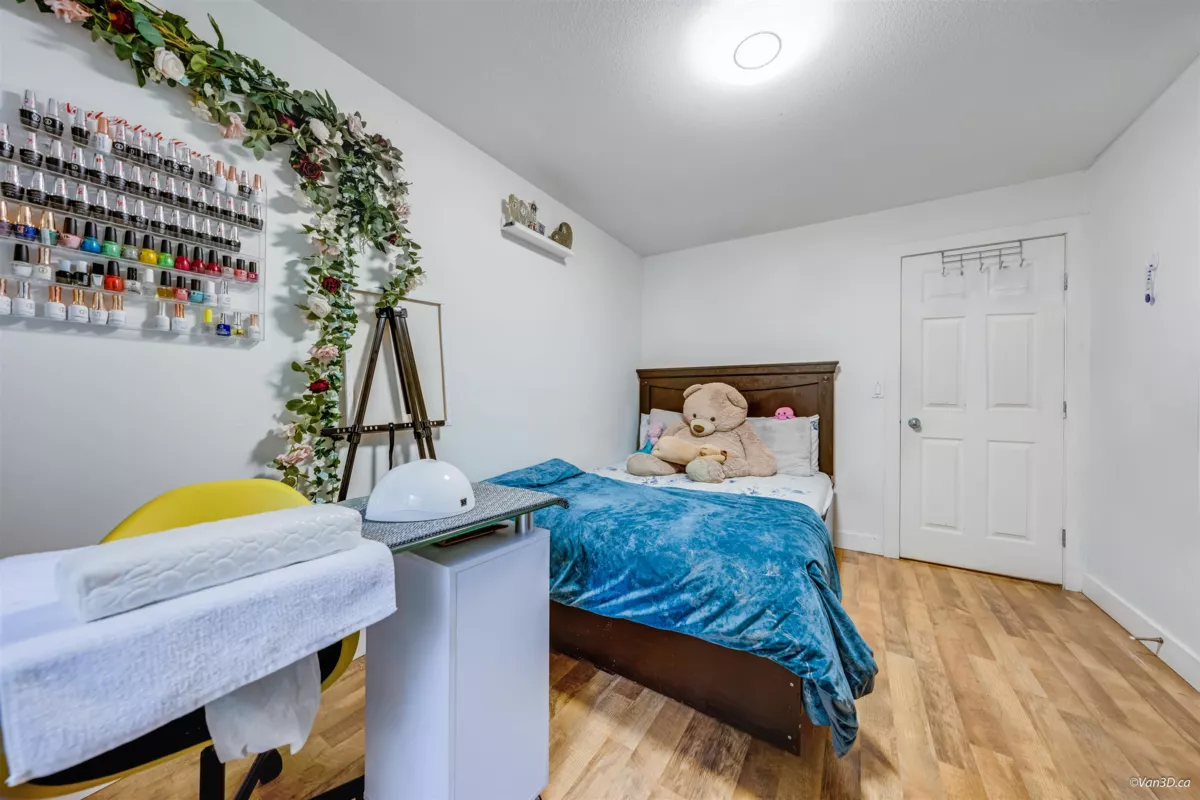 Bedroom 2 Photo of 114 7151 121 Street, Surrey, BC