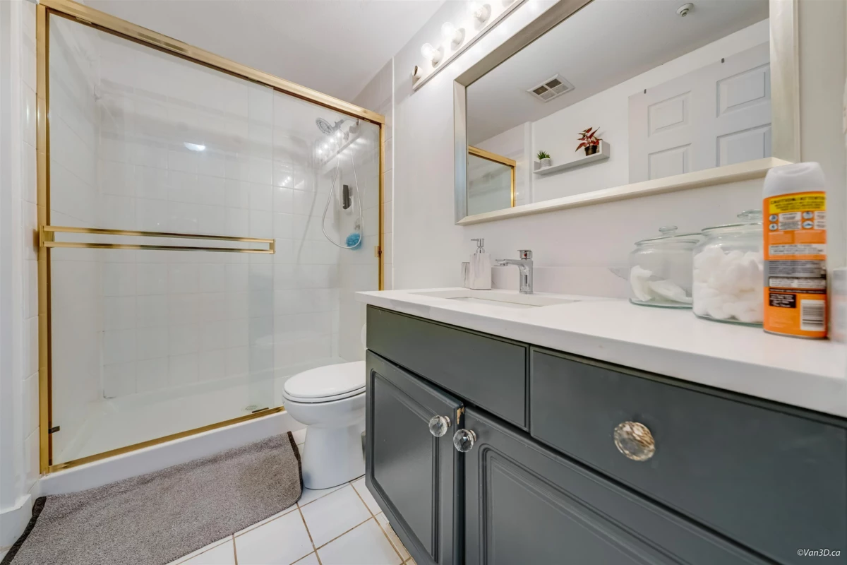 Guest Bathroom Photo of 114 7151 121 Street, Surrey, BC