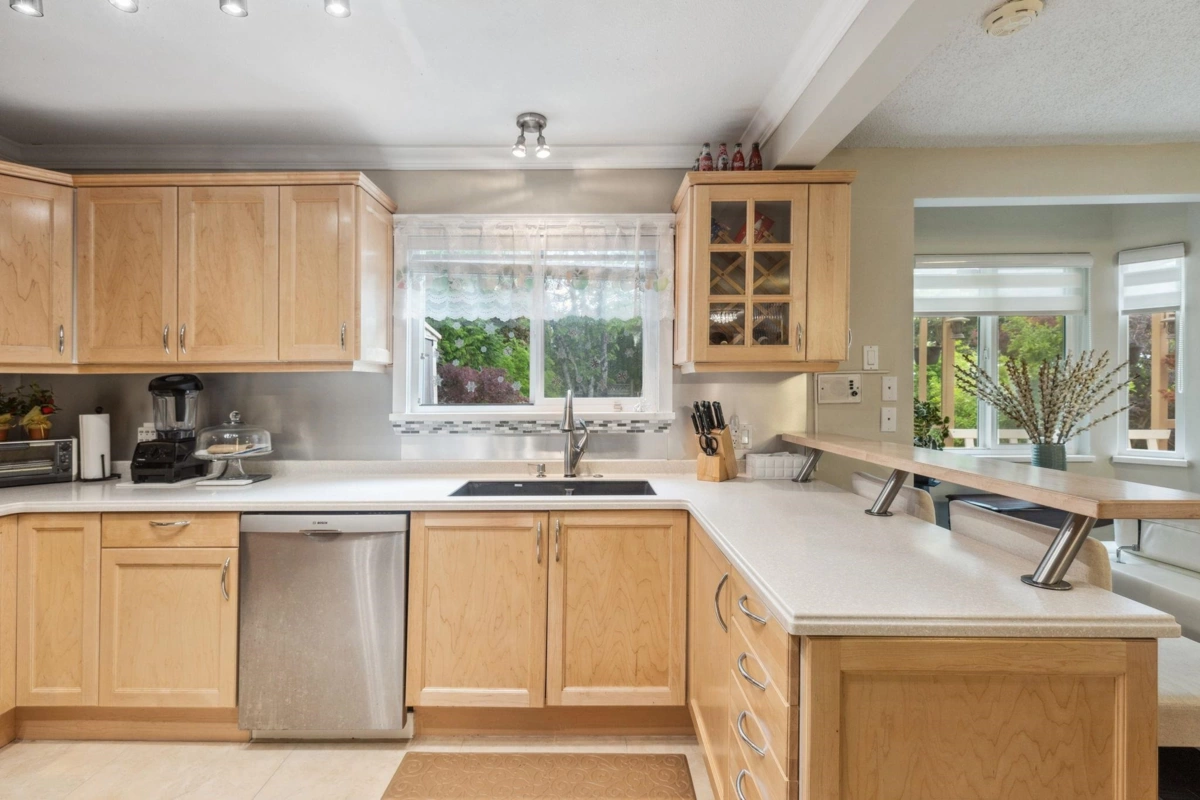 Breakfast Nook Photo of 4231 Corless Road, Richmond, BC