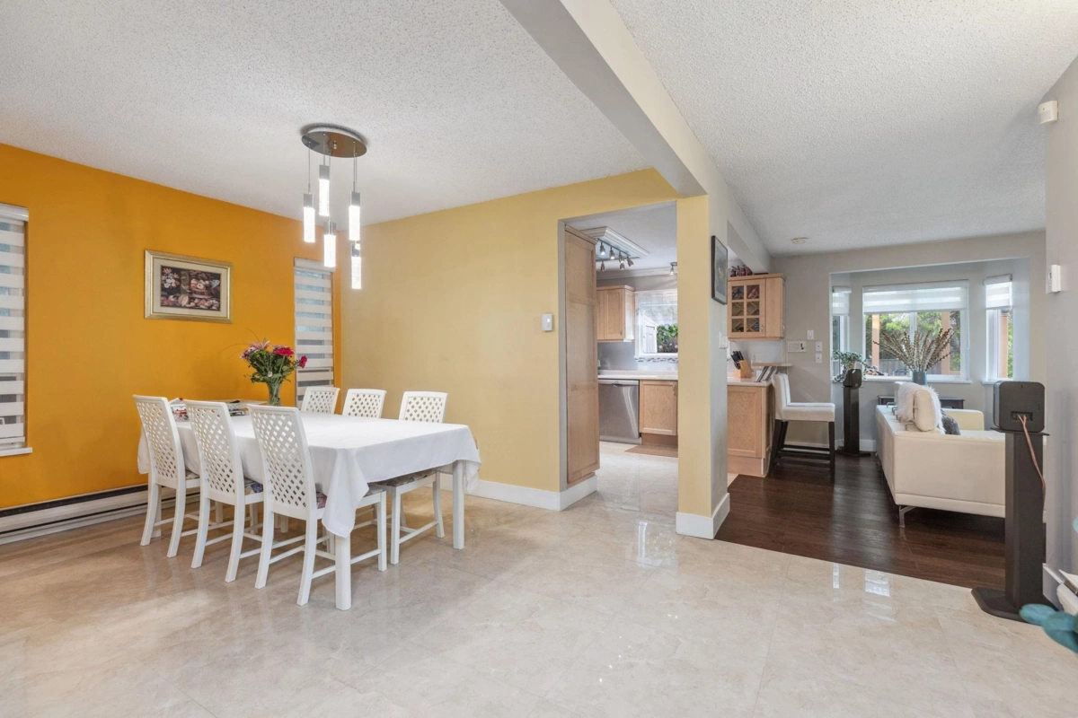 Family Room Photo of 4231 Corless Road, Richmond, BC