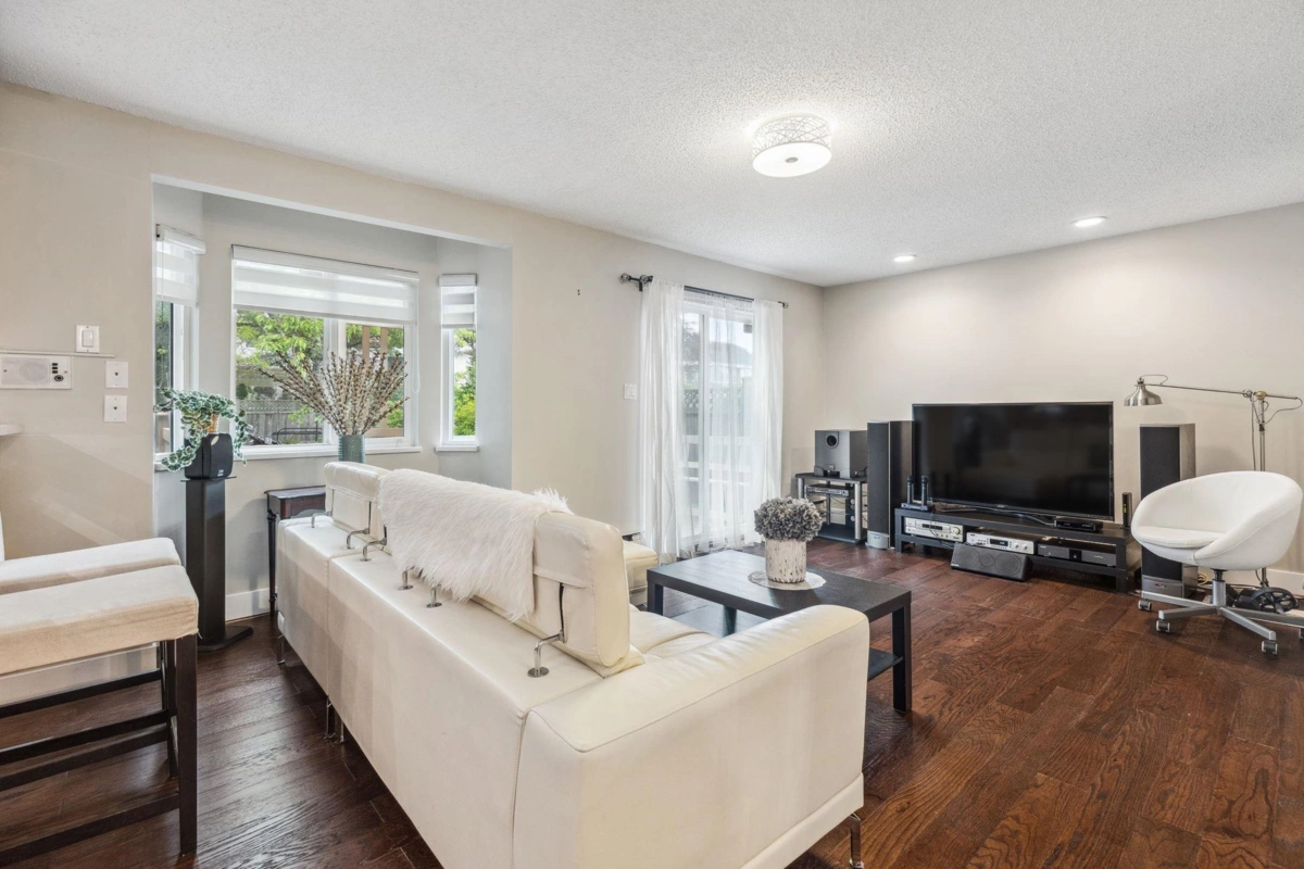 Kitchen Photo of 4231 Corless Road, Richmond, BC