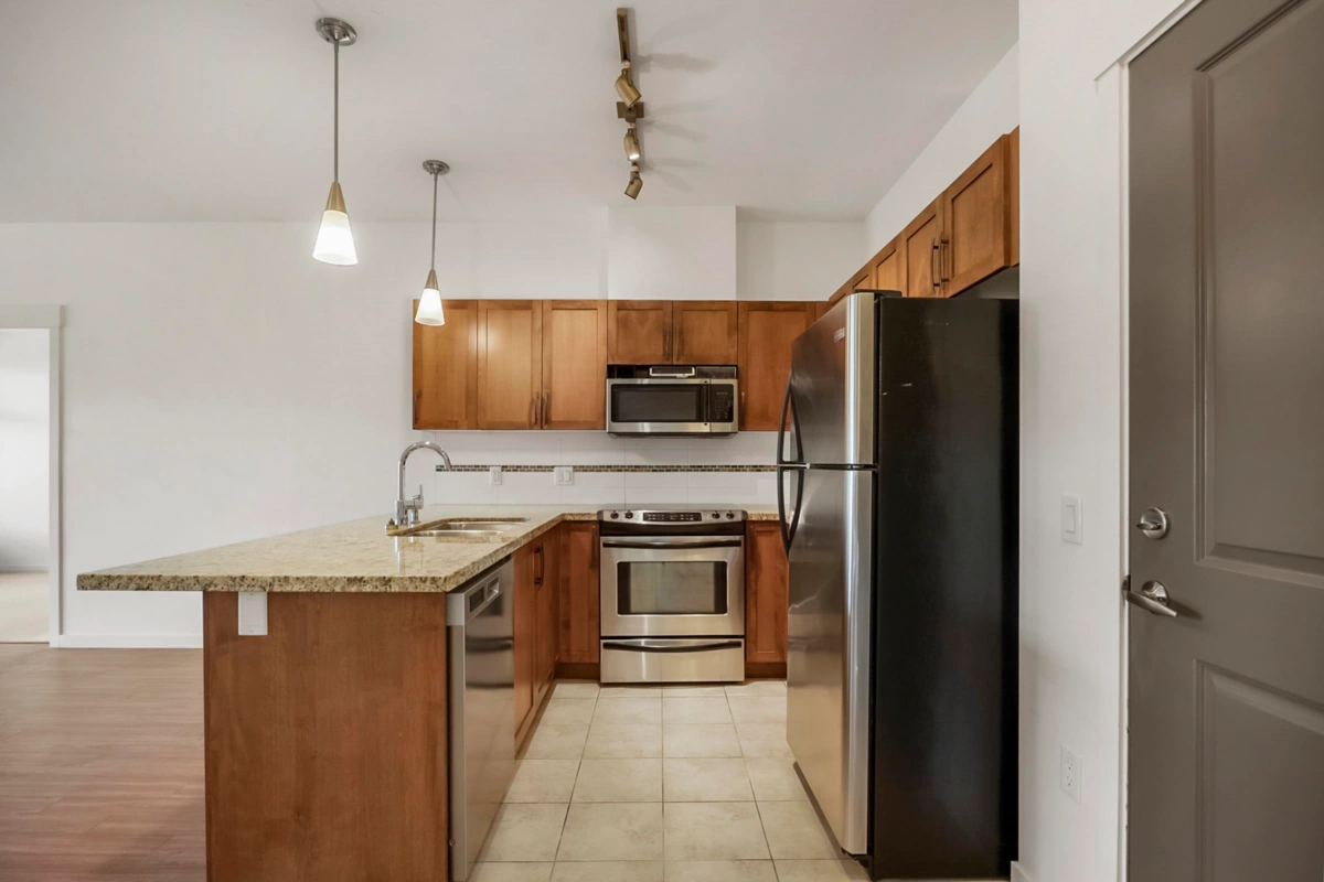 Kitchen Photo of 412 11950 Harris Road, Pitt Meadows, BC