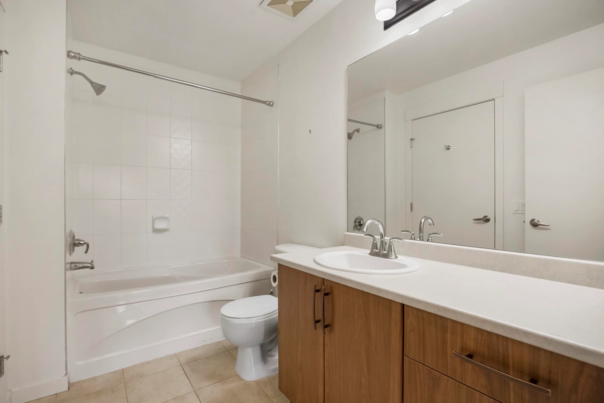 Staircase Photo of 412 11950 Harris Road, Pitt Meadows, BC