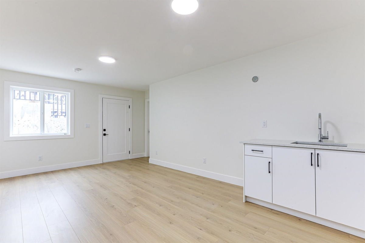 Outdoor Kitchen Photo of 6914 204a Street, Langley, BC