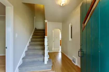 1602 Tenth Avenue, New Westminster, BC, New Westminster — Single Family Residence for sale