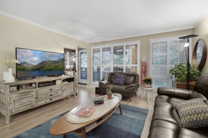 202 9300 Glenacres Drive, Richmond, BC
