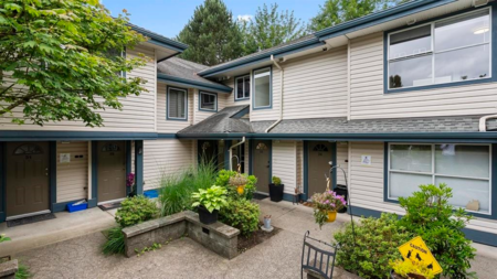 35 5668 208 Street, Langley, BC, Langley — Apartment/Condo for sale