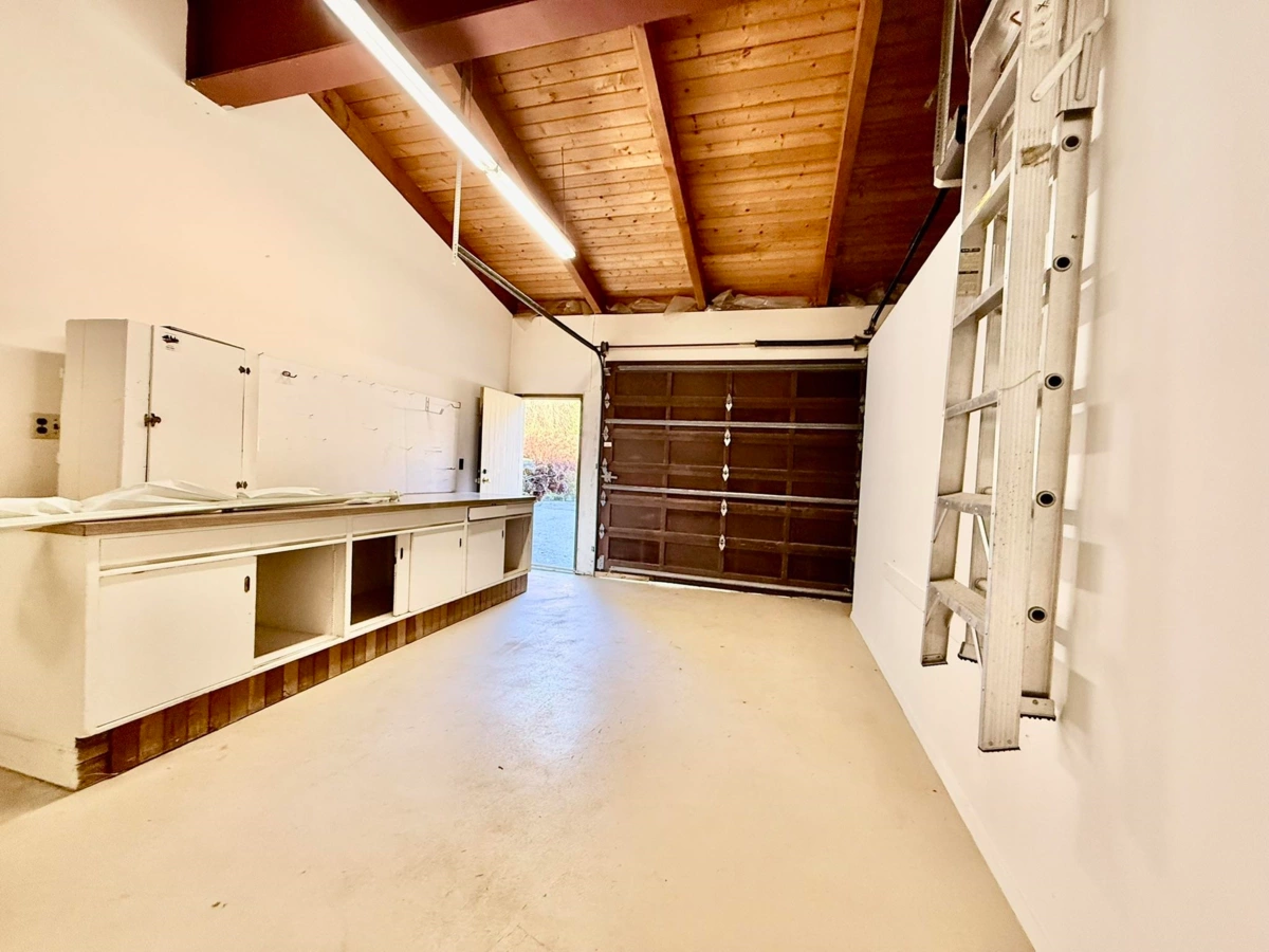 Bedroom 2 Photo of 7077 Dale Road, Sechelt, BC