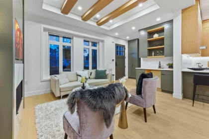 Family Room Photo of 1 1322 E 13th Avenue, Vancouver, BC