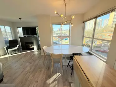 330 528 Rochester Avenue, Coquitlam, BC, Coquitlam — Apartment/Condo for sale