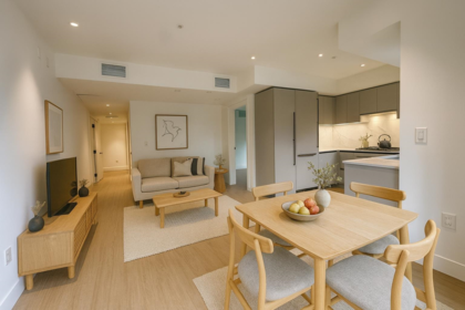203 2235 E Broadway, Vancouver, BC, Vancouver — Apartment/Condo for sale