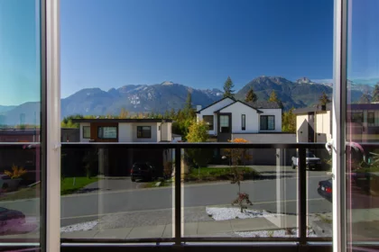 Outdoor Kitchen Photo of 8 3385 Mamquam Road, Squamish, BC